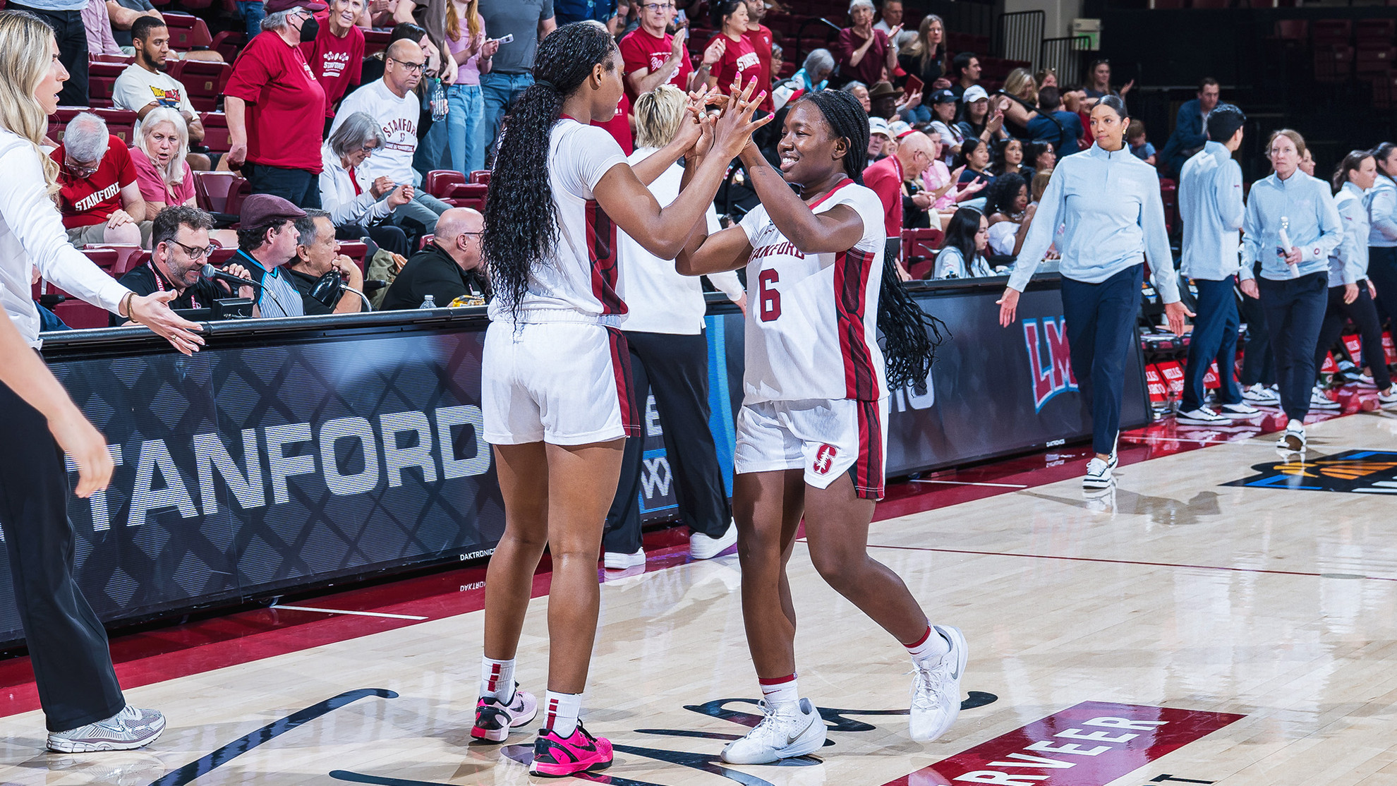 Shay Ijiwoye, Hailee Swain