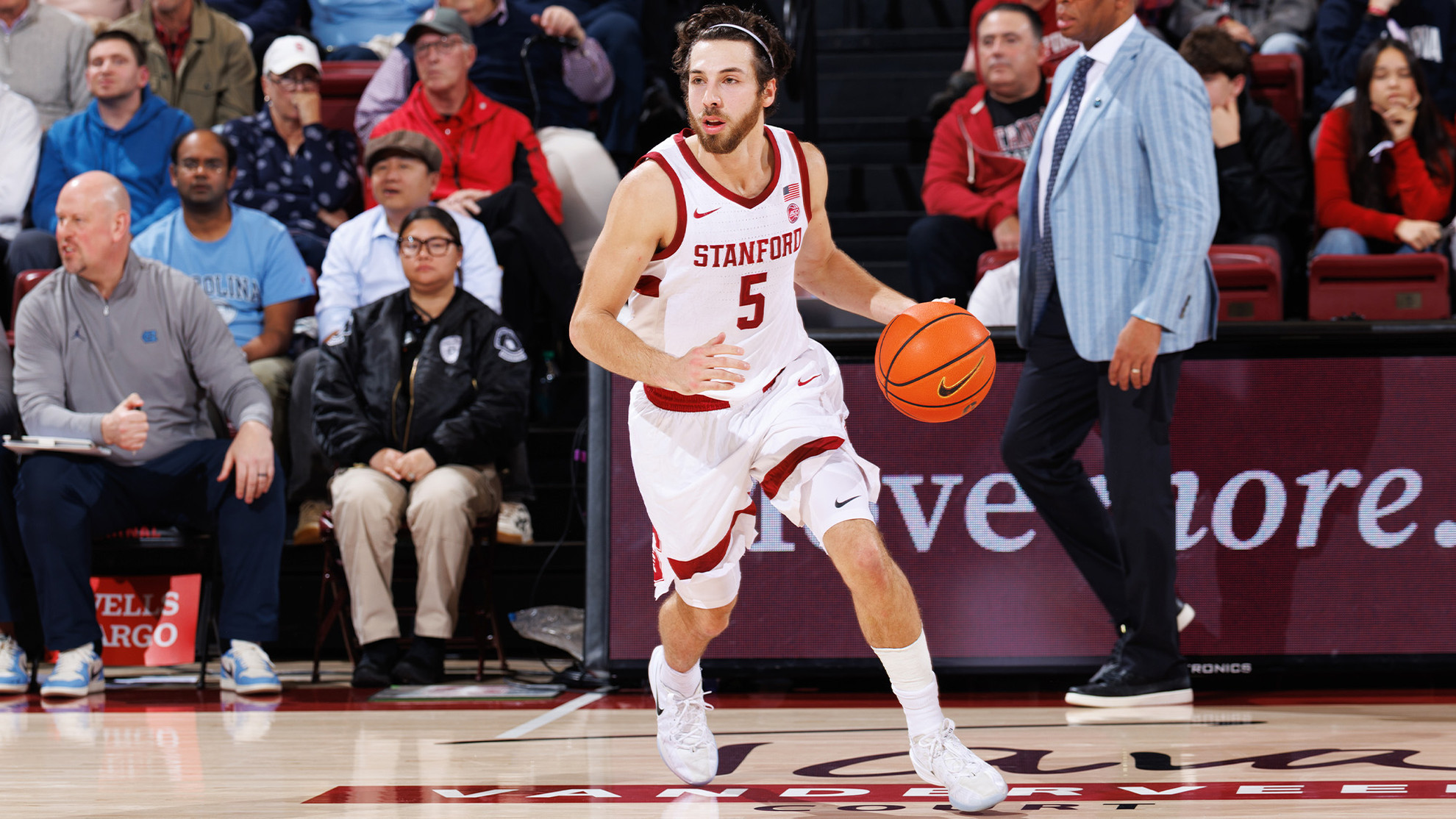 Men's Hoops Welcomes Georgia Tech to Maples