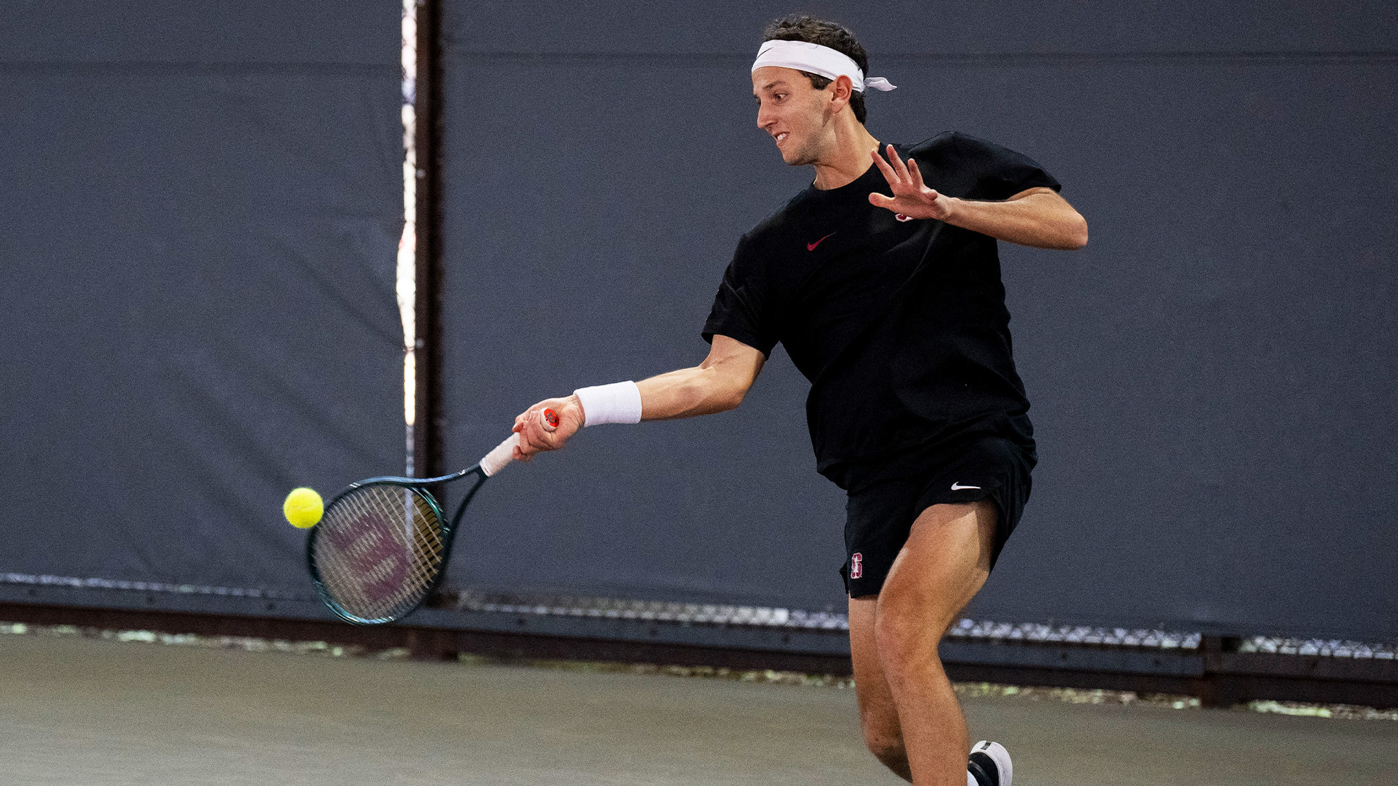 Men’s Tennis Stings Georgia Tech